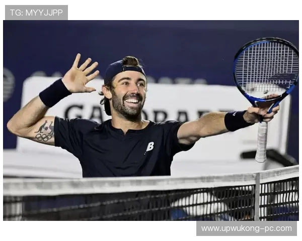 乔丹·汤普森球场上拼命浪，私底下居然是个买买买狂魔？