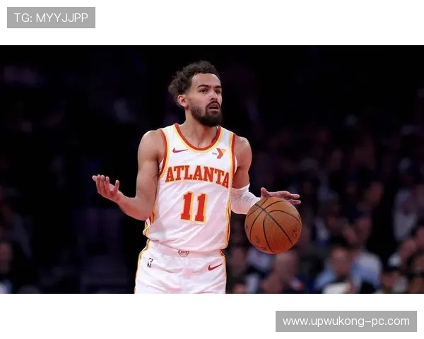 特雷·杨无球跑动减少，持球单打主导进攻效率下滑