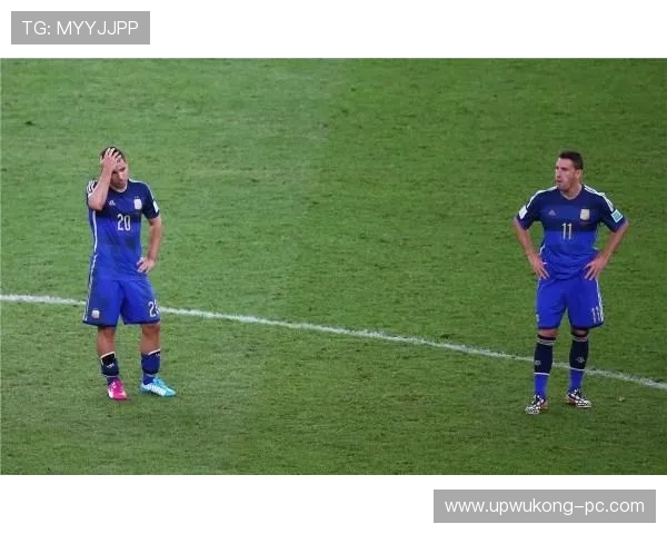 中圈开球规则详解：判定条件与比赛恢复流程解析