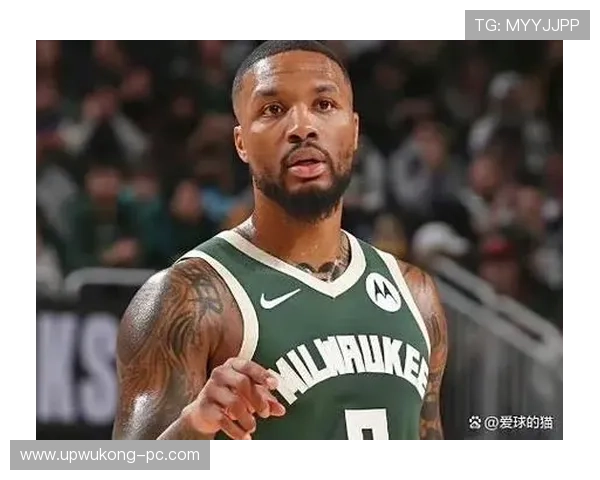 利拉德通过挡拆拉开空间，助力开拓者关键时刻得分爆发